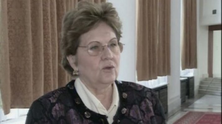 Mariana Câmpeanu, dusă de urgenţă la spital. Ponta: A făcut un accident vascular